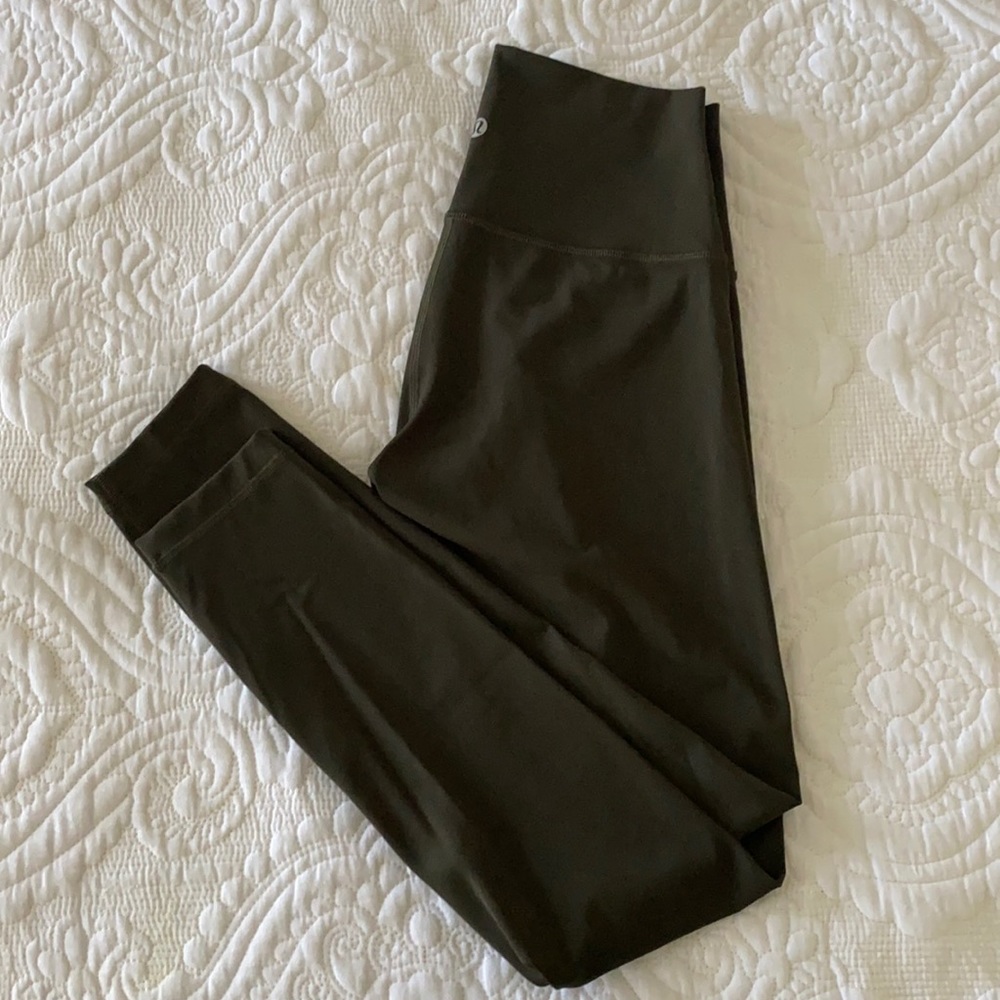 Lululemon Wunder Under Leggings Size 4